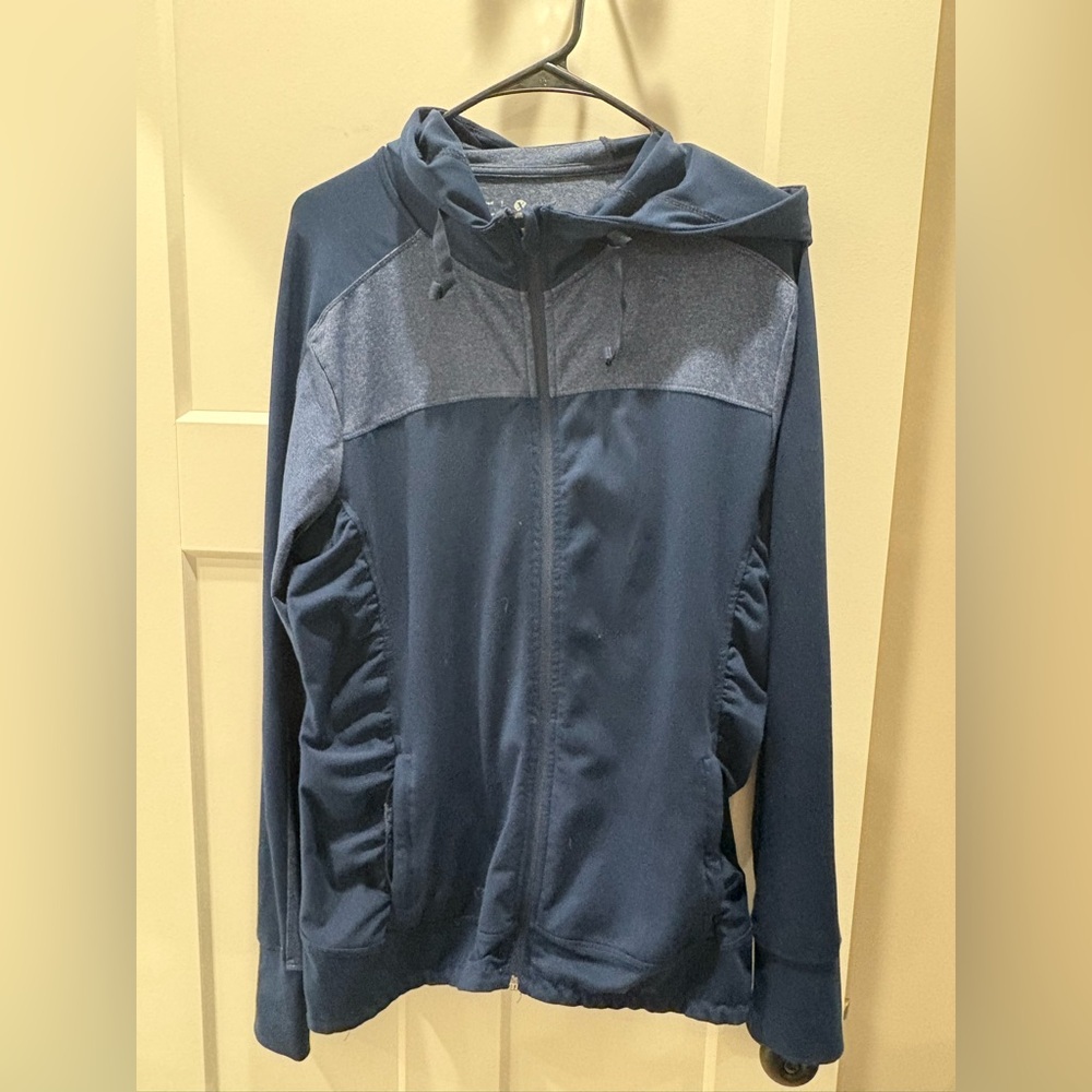 Xersion Heathered Blue Fitted Hoodie